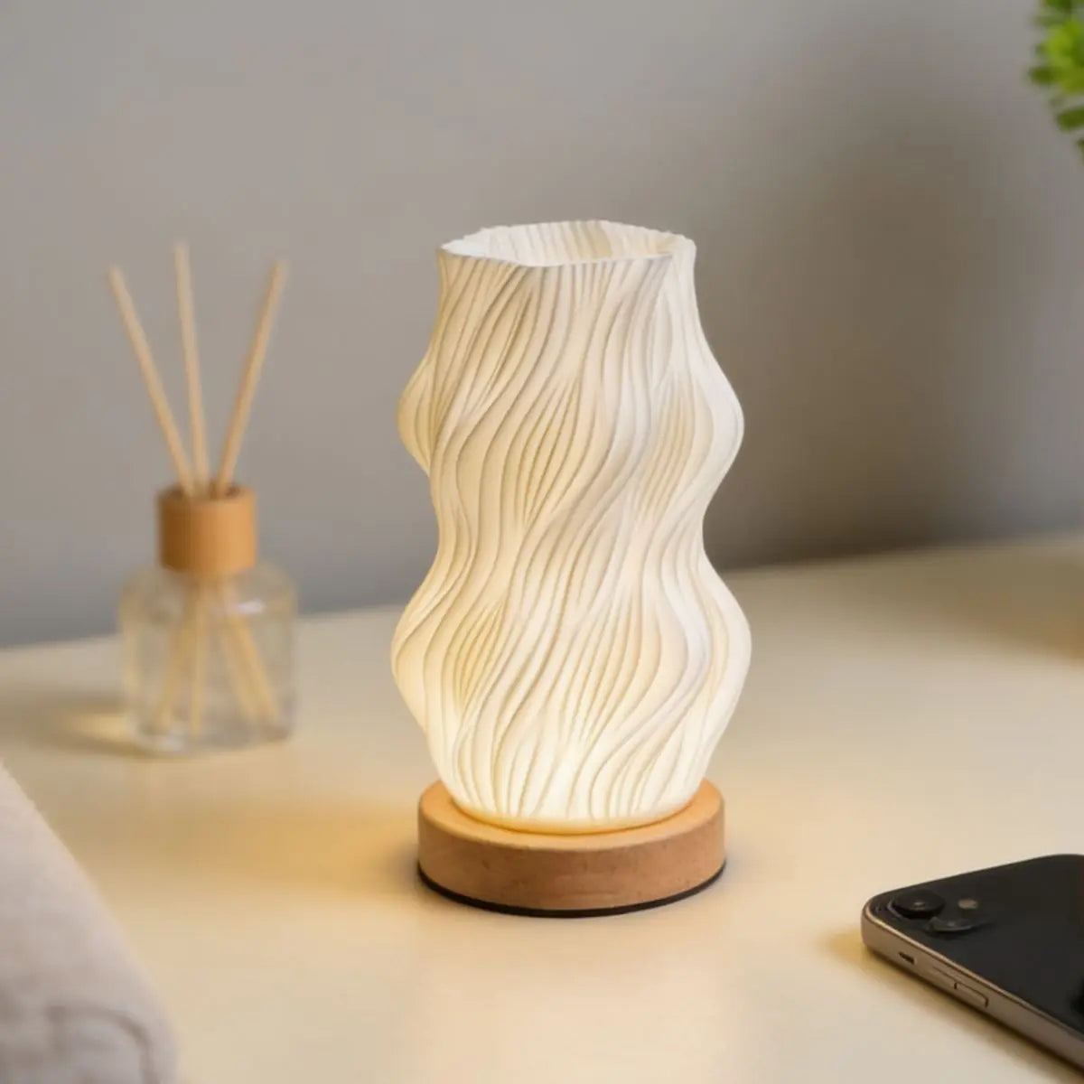 3D Printed Table Lamp USB Dimmable Twisted Texture Night
