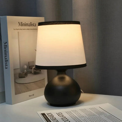 USB Modern Fabric Desk Lamp with Wire Control Switch, Warm Color Light, Bedroom Bedside Table Decoration Light, Bedside Lamp